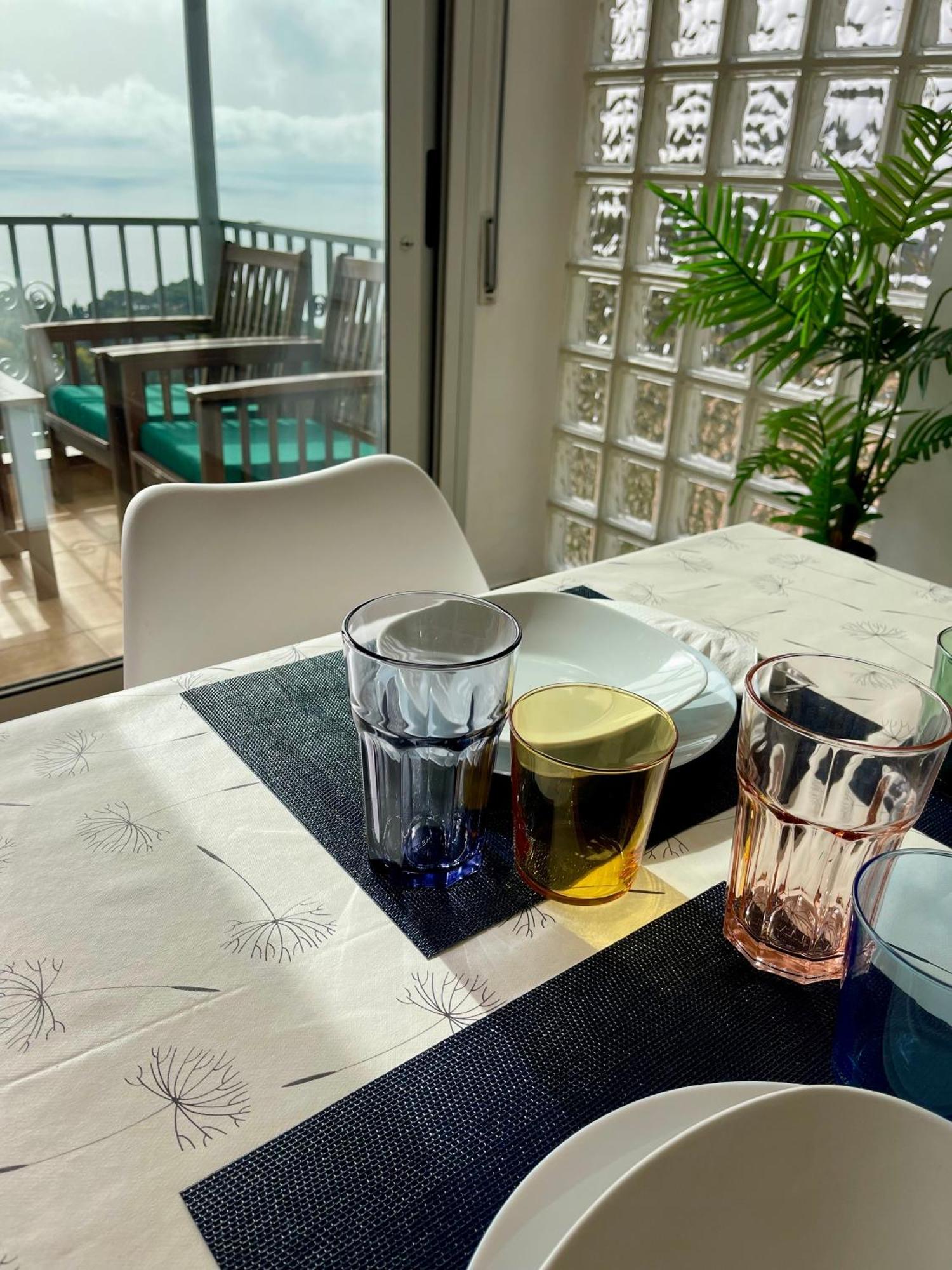 Seahomes Vacations, La Casa Blue Mediterranean Lifestyle Blanes Exterior photo